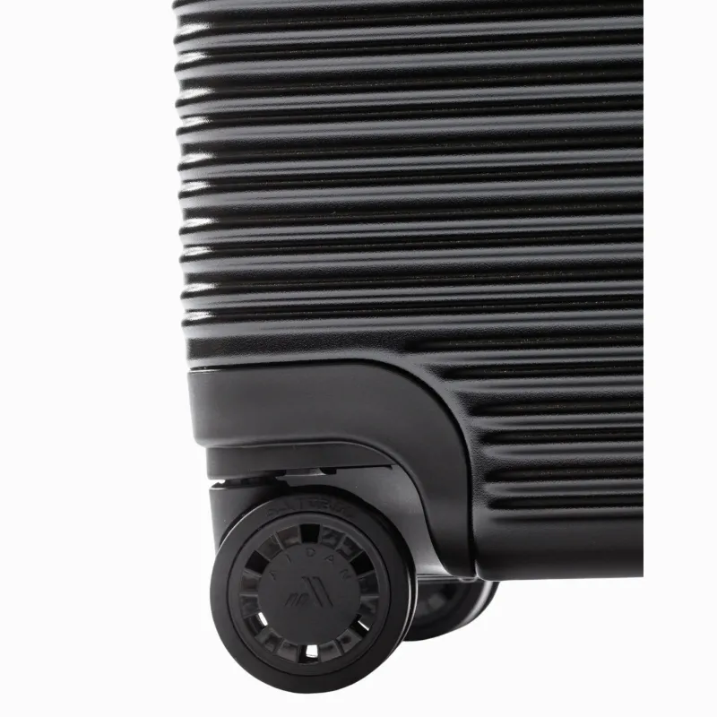 Aidan Checked<| Checked | The Signature Series L "Advanced" Black