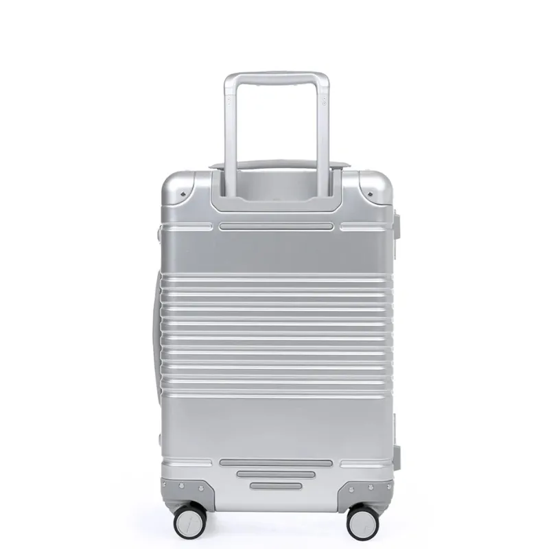 Arlo Skye Carry-on Luggage<The Frame Carry-On Max: Aluminum Edition
