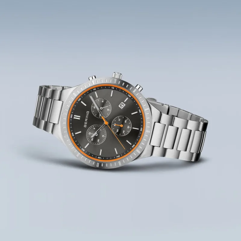 Bering Men's Watches<Titan Chrono | brushed silver 11743709 | Altman Luggage