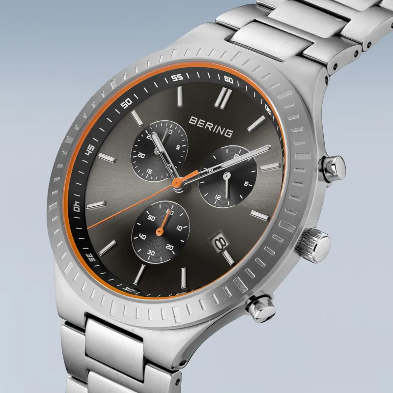 Bering Men's Watches<Titan Chrono | brushed silver 11743709 | Altman Luggage
