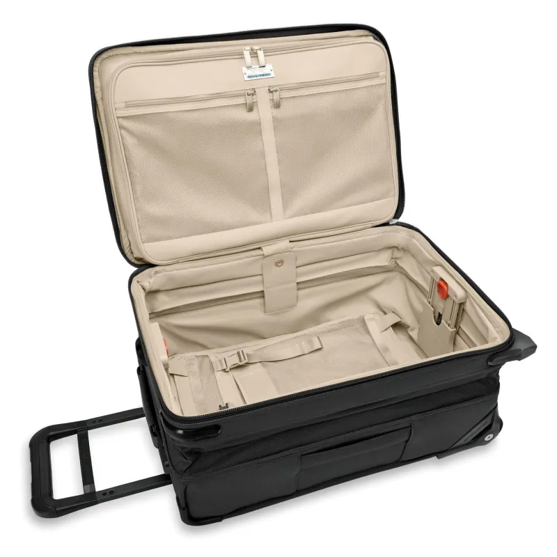 Briggs & Riley Carry-on Luggage<Briggs & Riley Baseline BLU122CX Essential 2 Wheel Carry on