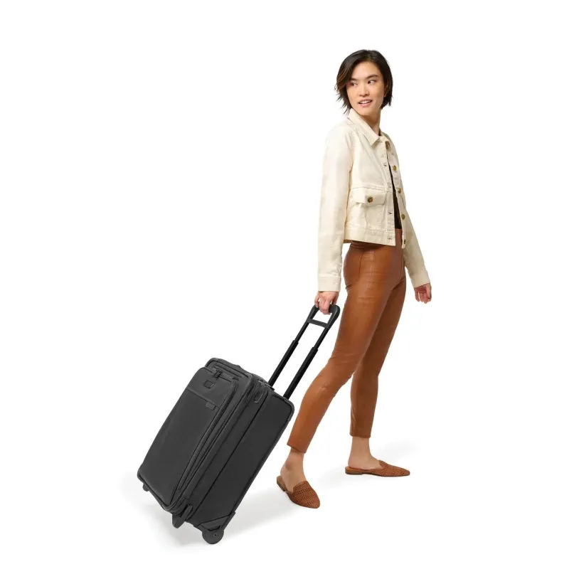 Briggs & Riley Carry-on Luggage<Briggs and Riley Baseline BLU121CXW Global 2 Wheel Carry on