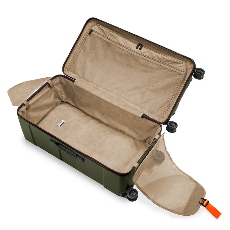 Briggs & Riley Rolling Spinner|Checked<Briggs and Riley Torq QUT232SP Extra Large Trunk Spinner | Altman Hunter