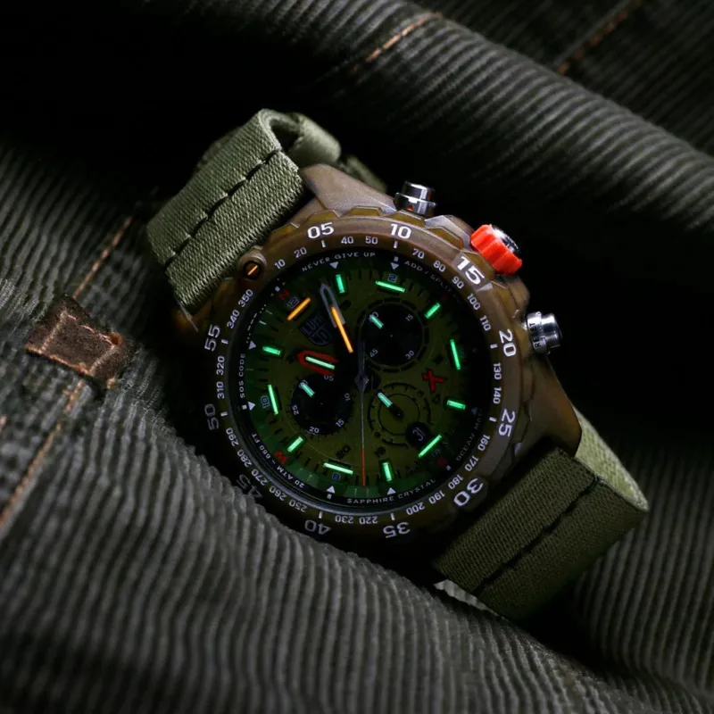 Luminox Men's Watches<Bear Grylls Survival ECO Master 45 mm, Sustainable outdoor wat