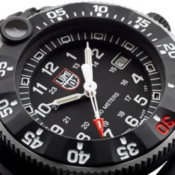 Luminox Men's Watches<Navy SEAL Original 3001 Heritage Dive Watch, 43 mm