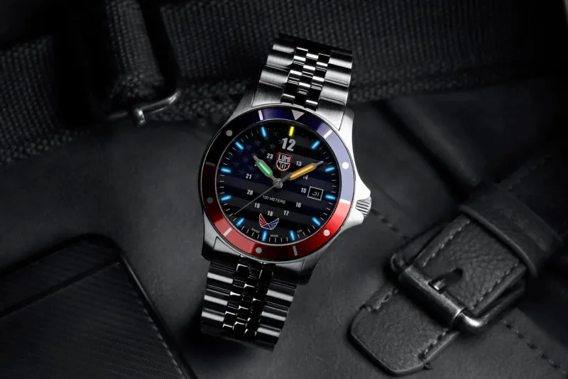 Luminox Men's Watches<VOLITION AMERICA Minuteman Dress Watch 42 mm