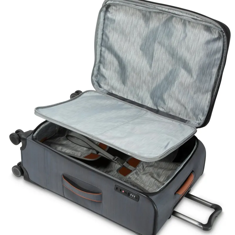 Ricardo Checked<Montecito 2.0 Softside Medium Check-In Expandable Spinner