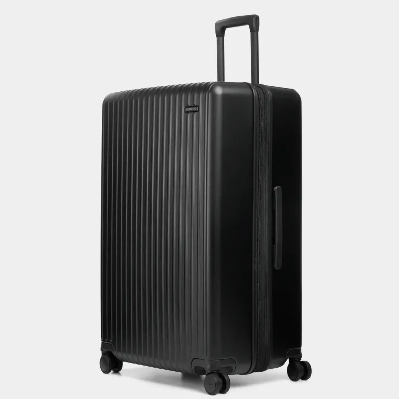 Nomatic Checked<Method Luggage Check-In