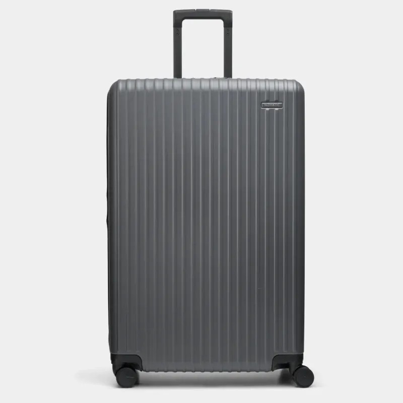 Nomatic Checked<Method Luggage Check-In