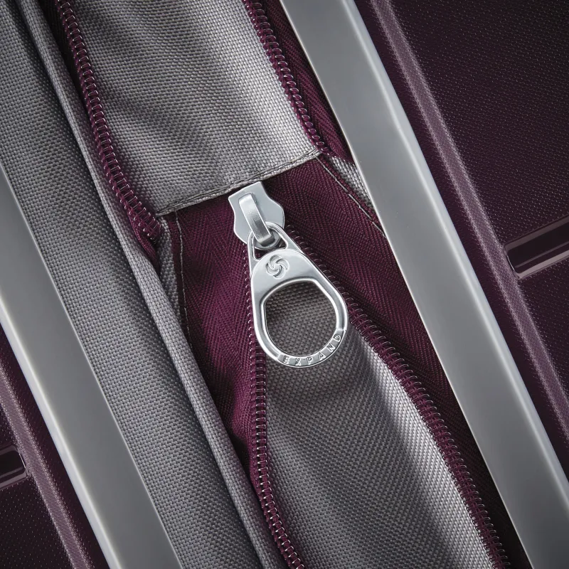 Samsonite Rolling Spinner<| FREEFORM 24" SPINNER SPINNER | Altman Luggage