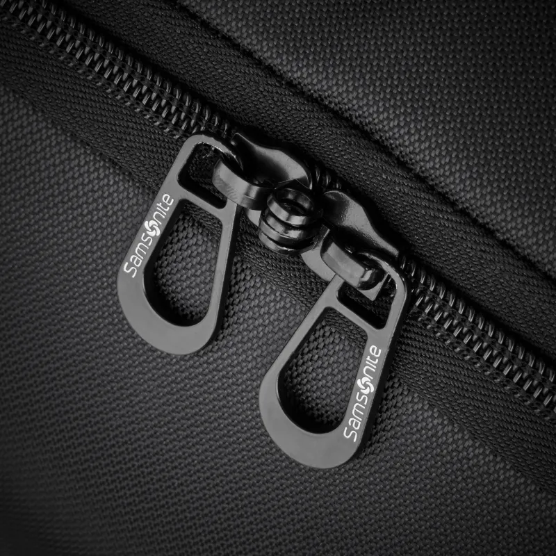 Samsonite Wheeled Duffels<Andante 2 22 Wheeled Duffel River Rock Black | Altman Luggage