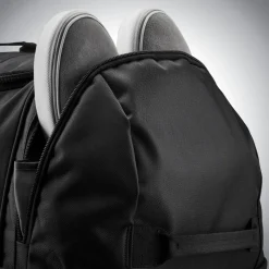 Samsonite Wheeled Duffels<Andante 2 22 Wheeled Duffel | Altman Luggage New York Black