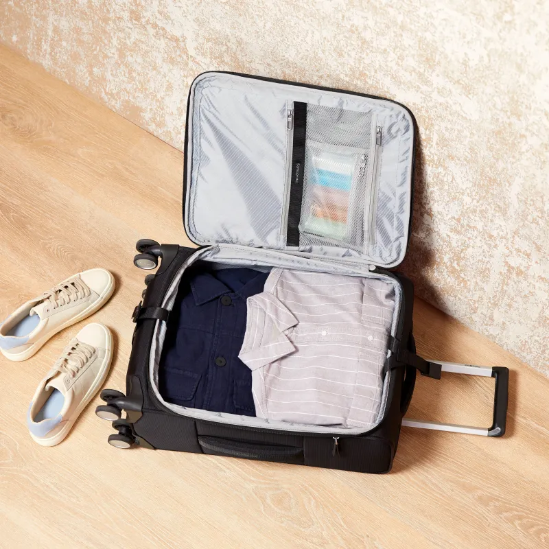 Samsonite Softside|Carry-on Luggage<UpLIFT Softside Carry-On Spinner