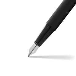 Sheaffer Fountain<300 Matte Black Fountain Pen With Black Trims