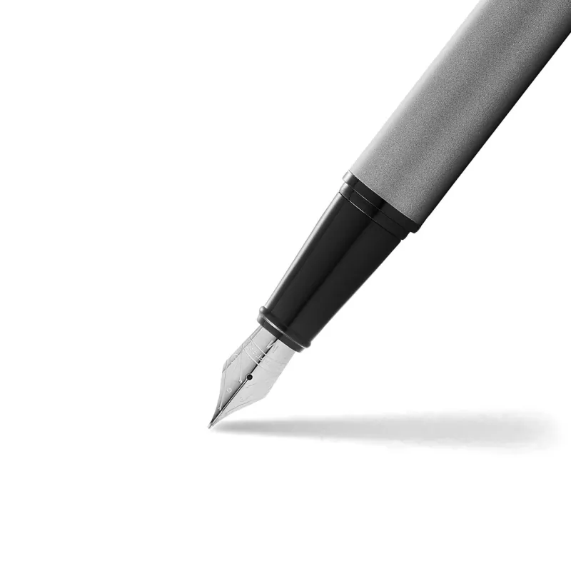Sheaffer Fountain<300 Matte Gray Fountain Pen With Black Trims