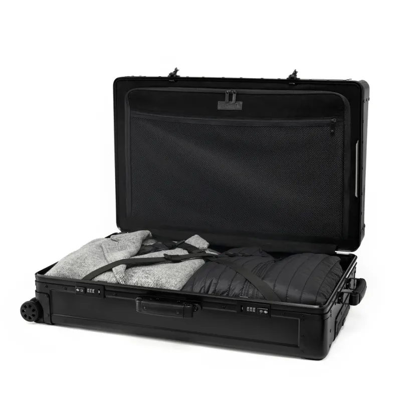 Sterling Pacific Checked<90L Check-In Travel Case