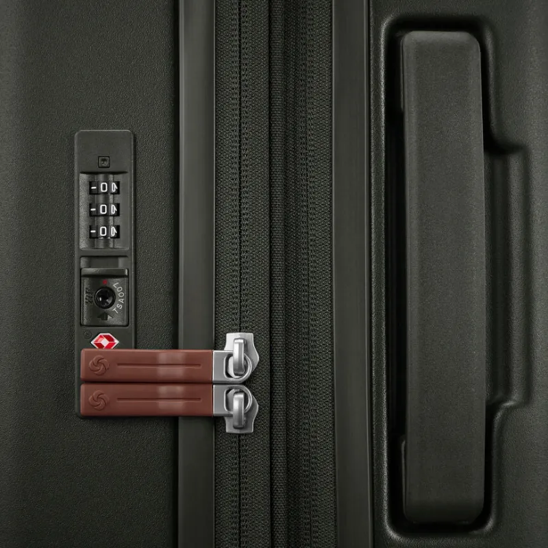Samsonite Carry-on Luggage<VIRTUOSA CARRY-ON SPINNER