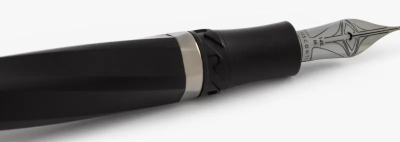 Visconti Fountain<Divina Matte Black Fountain Pen | Altman Luggage